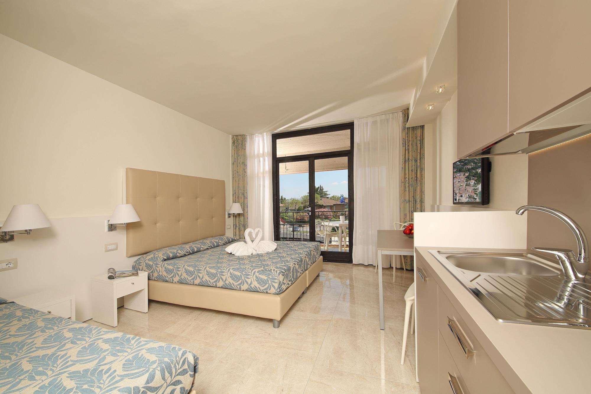 Hotel Residence Holiday Sirmione Exteriér fotografie
